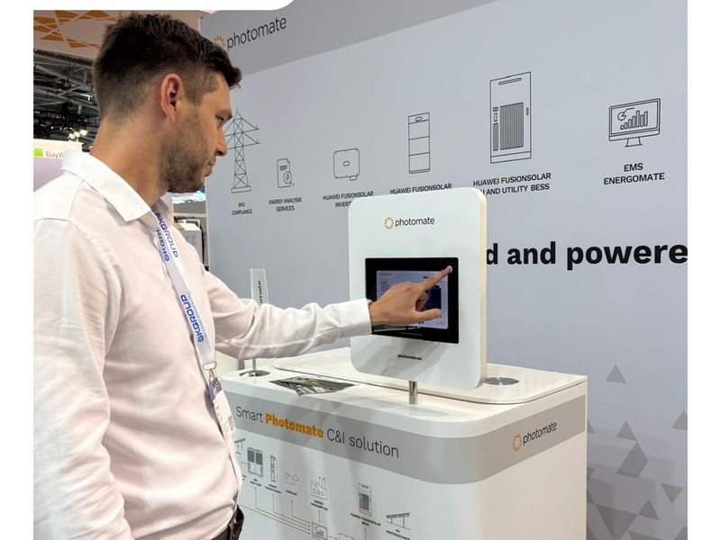 e58bb130-intersolar-8.jpeg