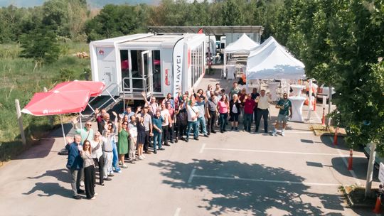 Huawei Roadshow 2025 премина успешно през България