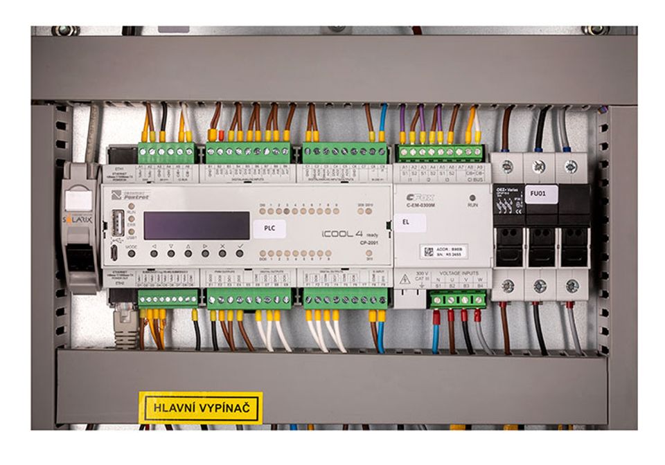 29fc1a53-ems-detail-2.jpeg
